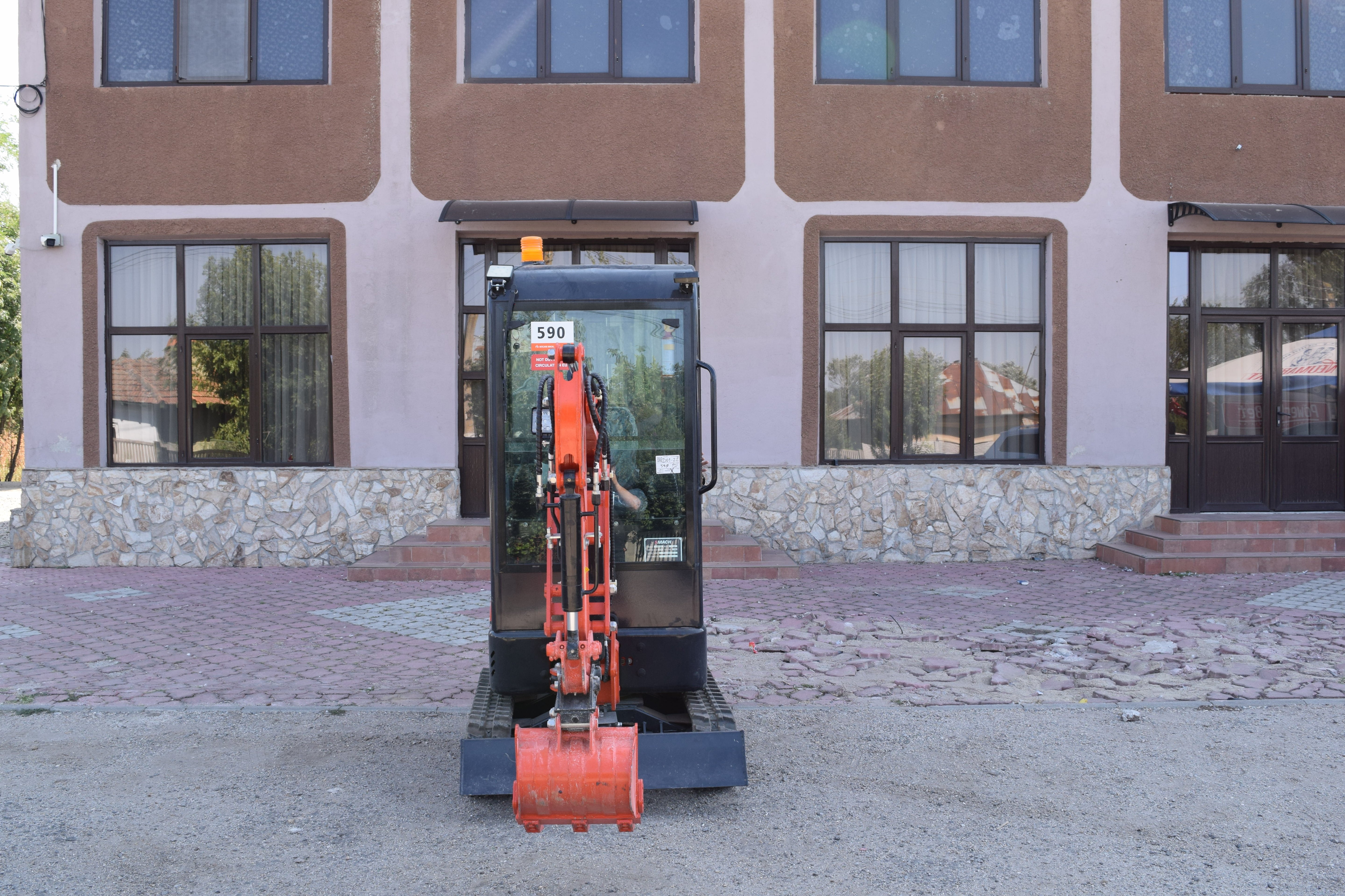 Miniexcavator SMACH YF16E
