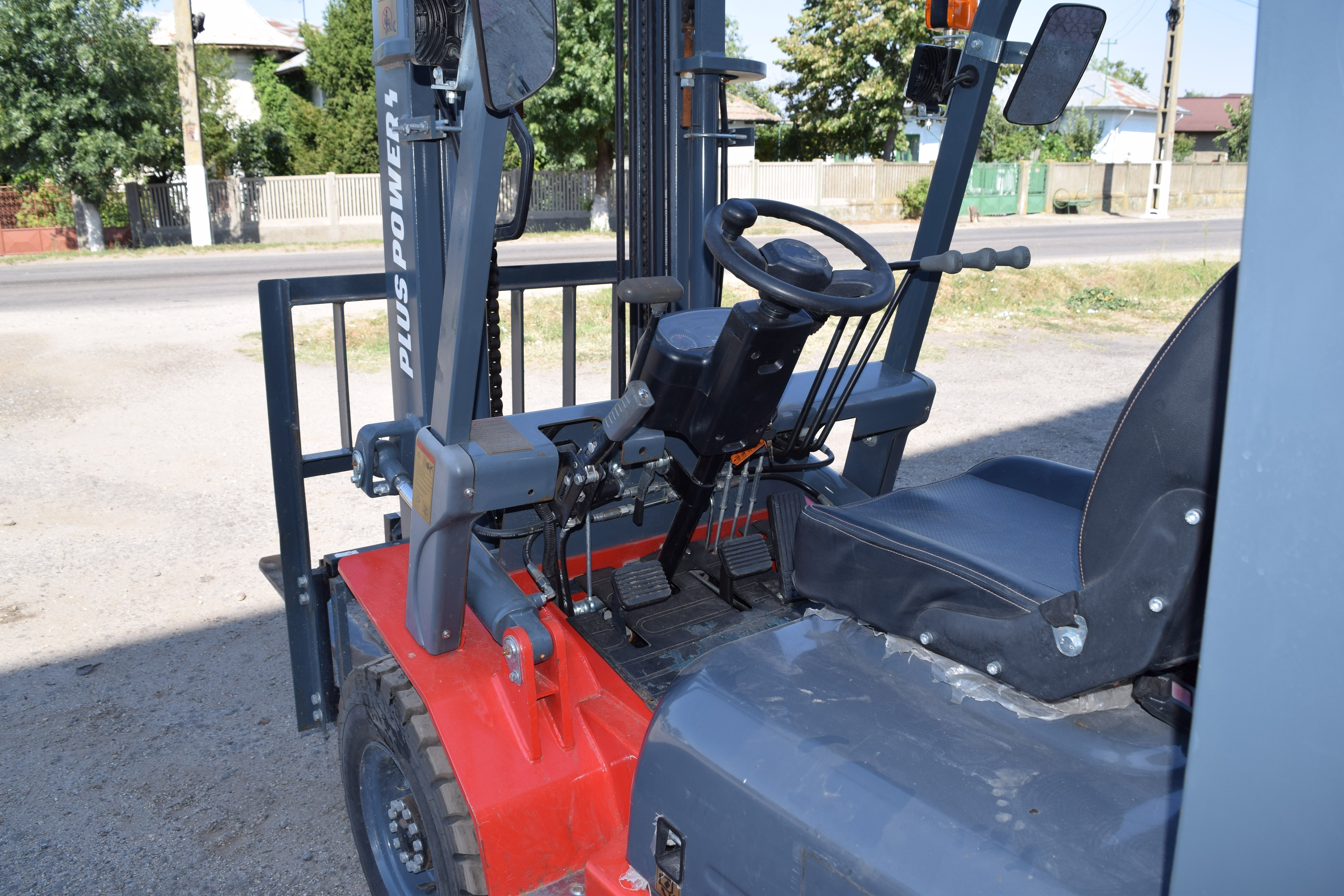 Stivuitor PLUS POWER 25
