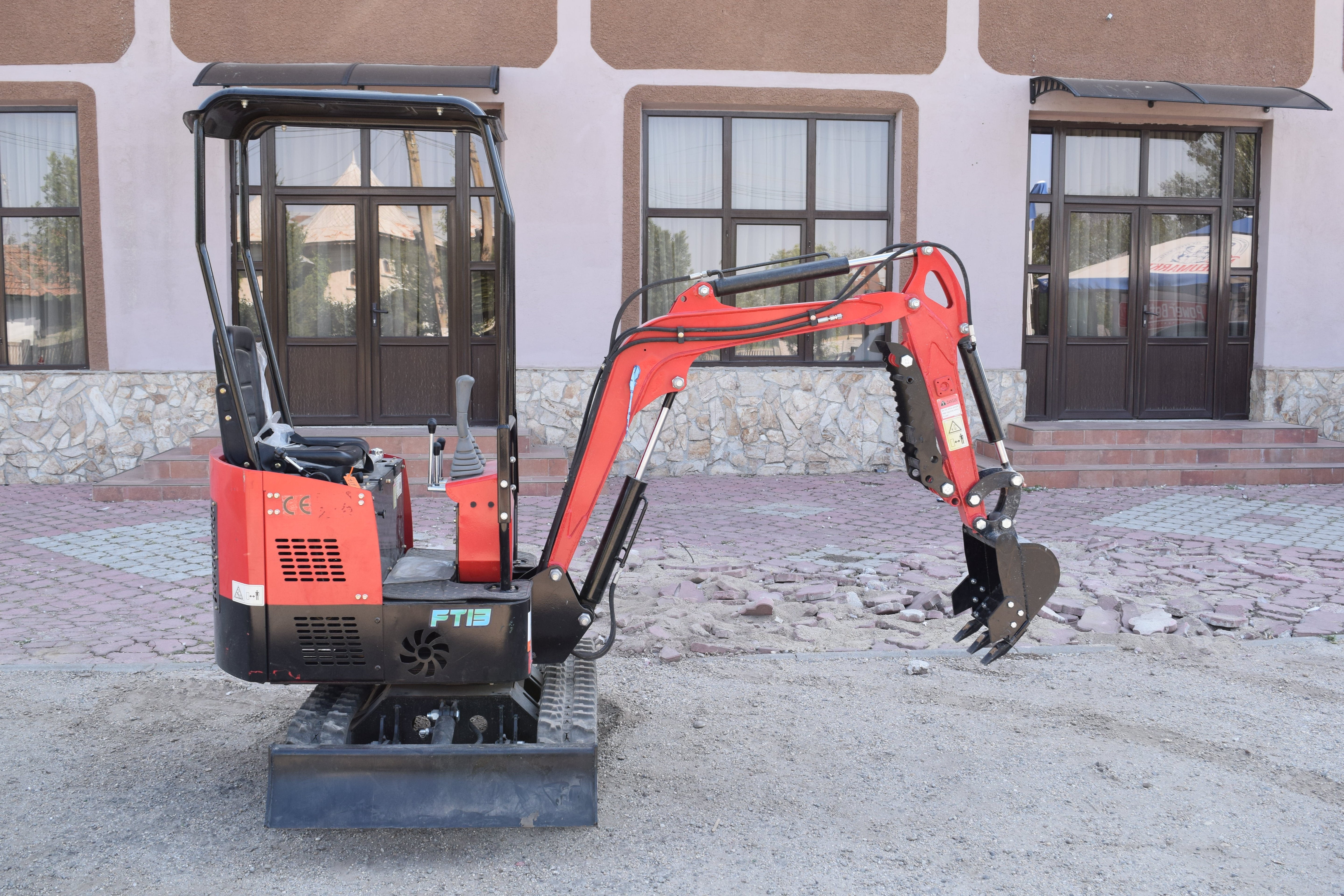 Mini Excavatorul Pe Senile Future FT13