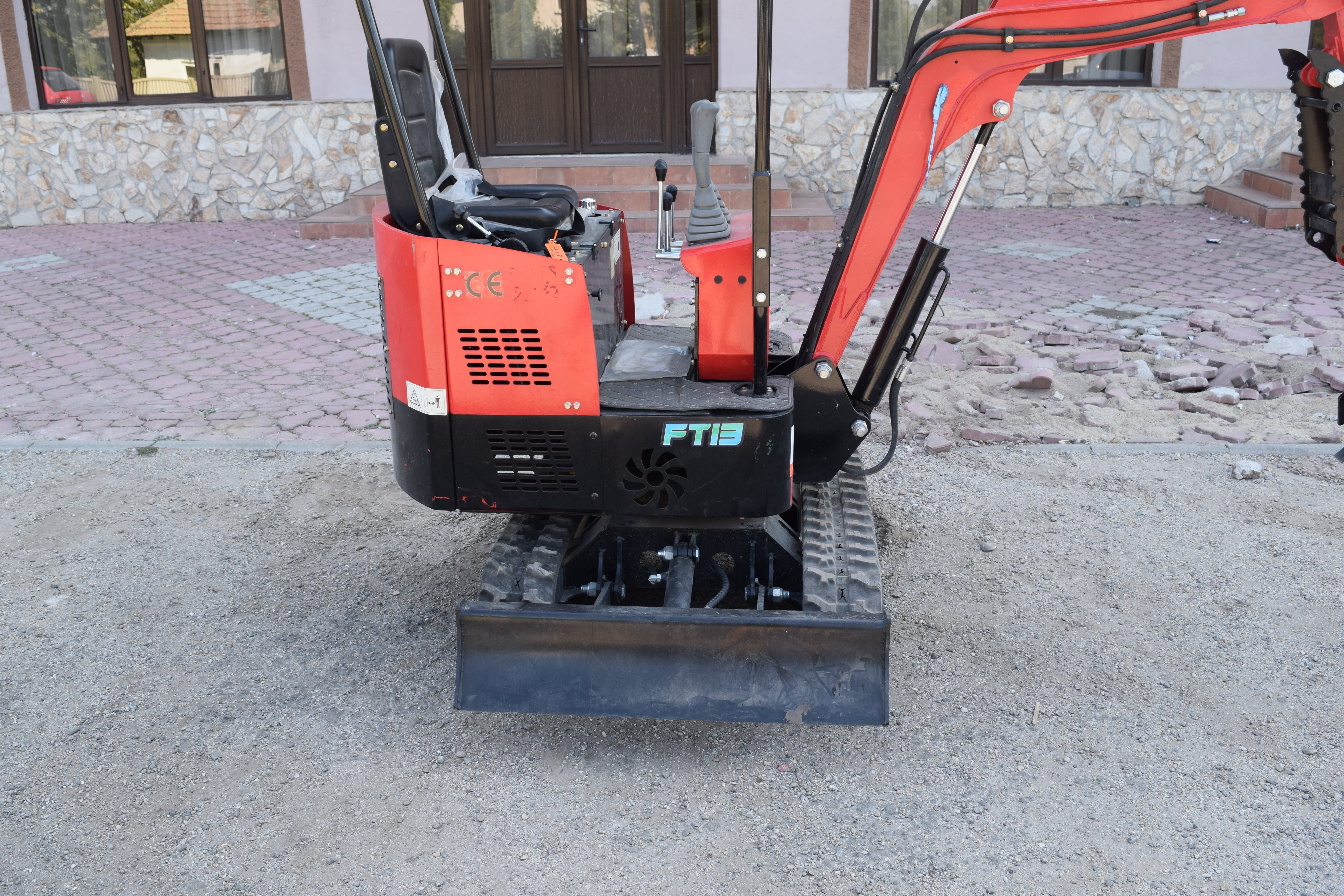 Mini Excavatorul Pe Senile Future FT13