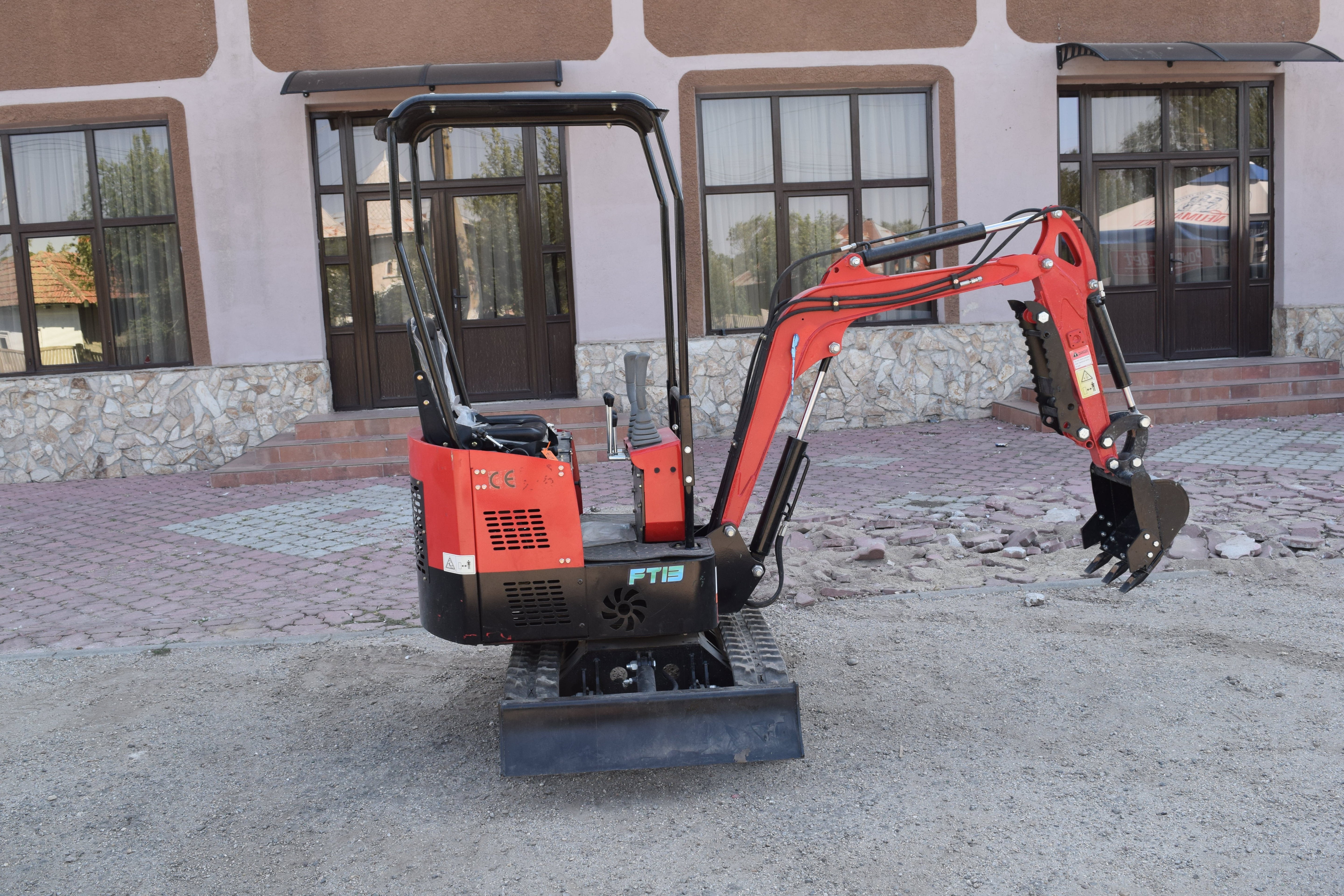 Mini Excavatorul Pe Senile Future FT13